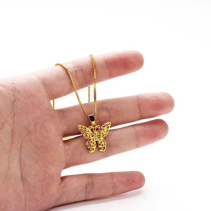 Aurelia Papillon Collection– Lattice Design Butterfly Necklace - 24K Solid Gold – Casa Maria Gioielli